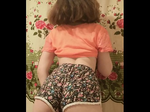 ❤️ Jeune fille sexy se déshabillant devant la caméra. Porno beau at fr.com-pornzog.ru