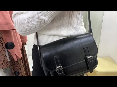 ❤️ Masturbation publique de la jeune salope FeralBerry avec un gode dans la cabine d'essayage Porno beau at fr.com-pornzog.ru